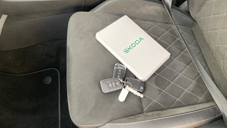 Skoda Superb 2.0 TSI 190 Sport Line Plus 5dr DSG Petrol Estate